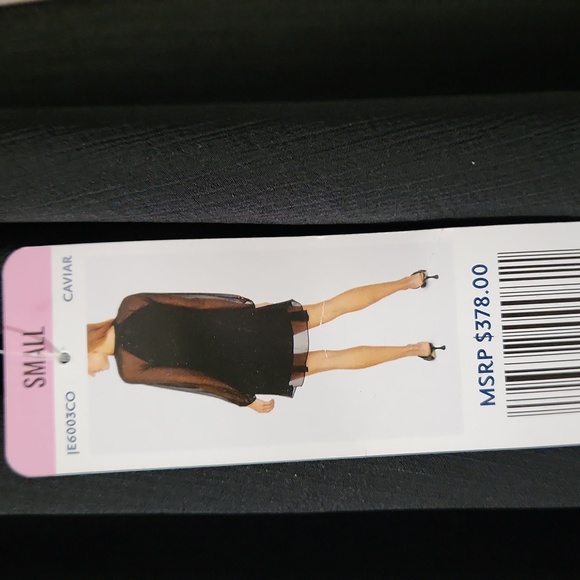 Black balloon sleeve dress - Picture 5 of 5